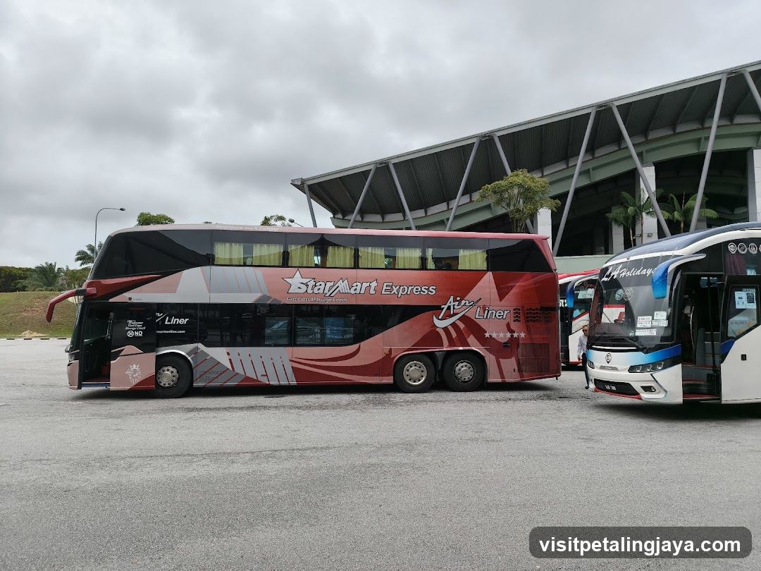 StarMart Express Bus