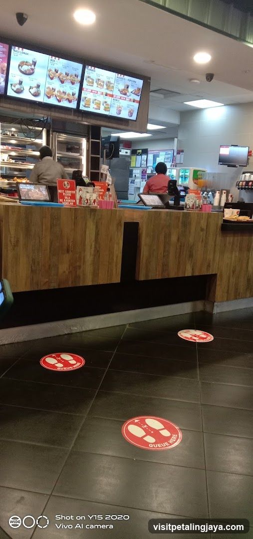 Fast Food Counter