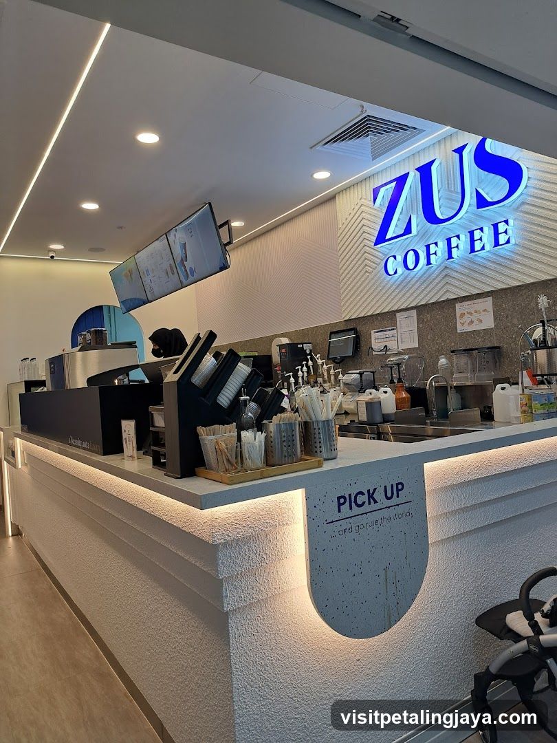 ZUS Coffee Counter