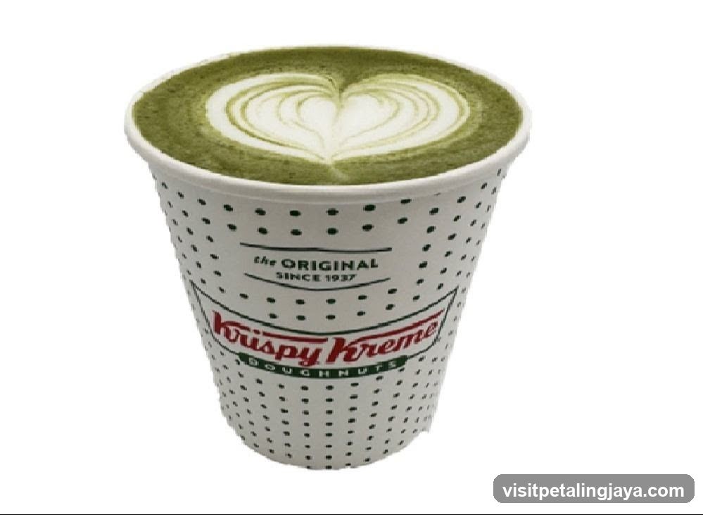 Matcha latte with heart art