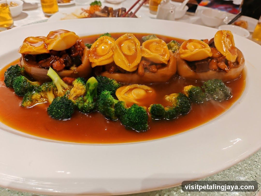 Braised Abalone with Broccoli