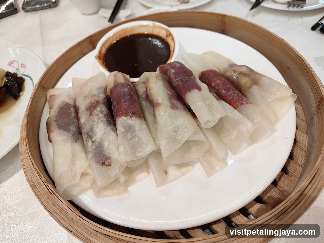 Peking Duck Wraps