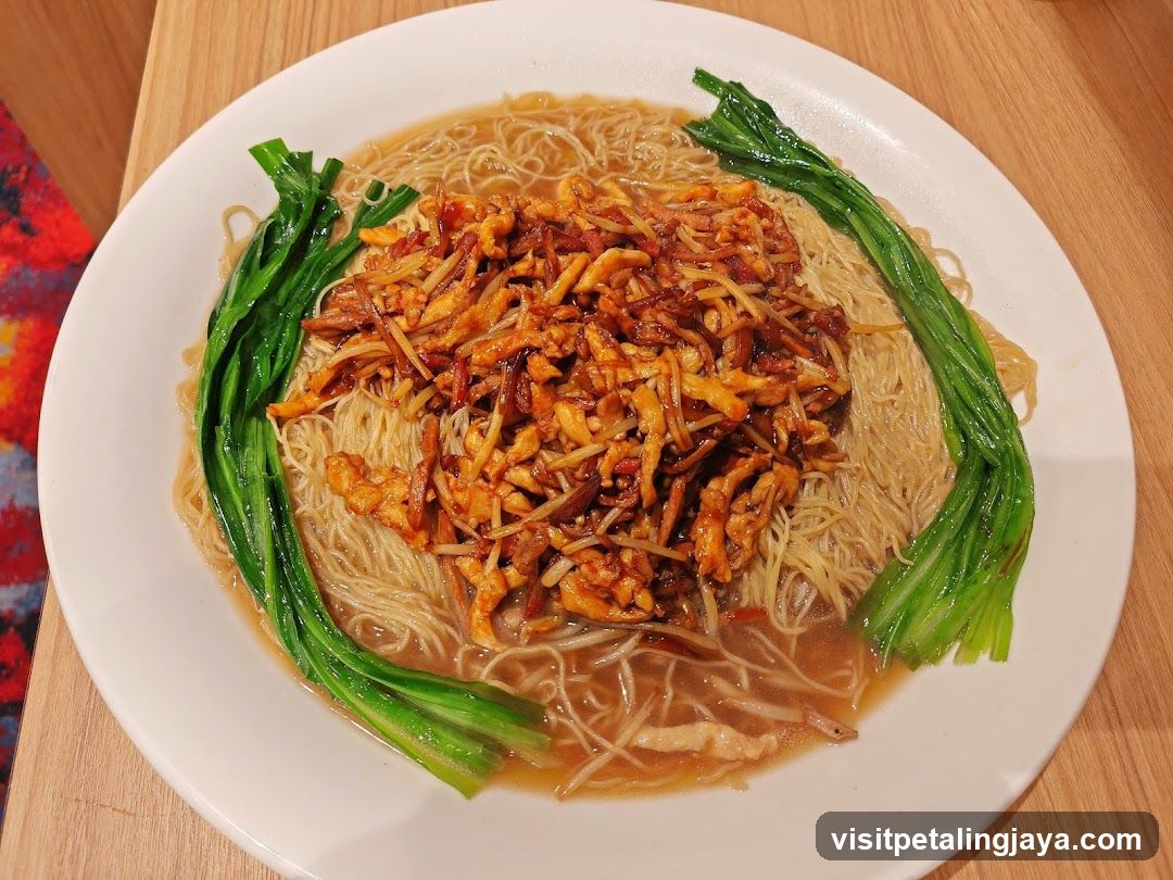 Noodles with Toppings