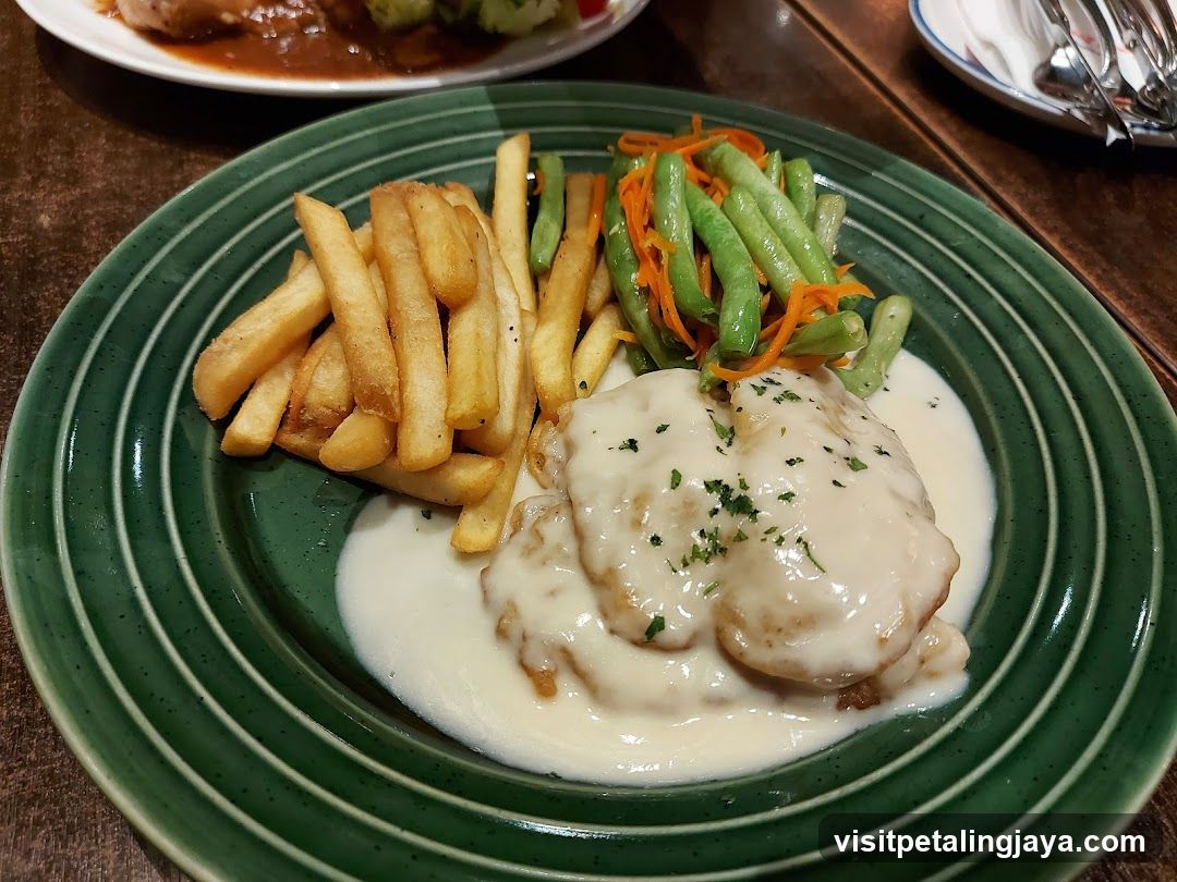 Chicken with Fries and Vegetables