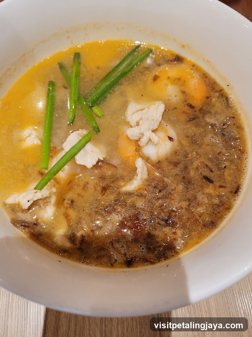 Seafood Noodle Soup