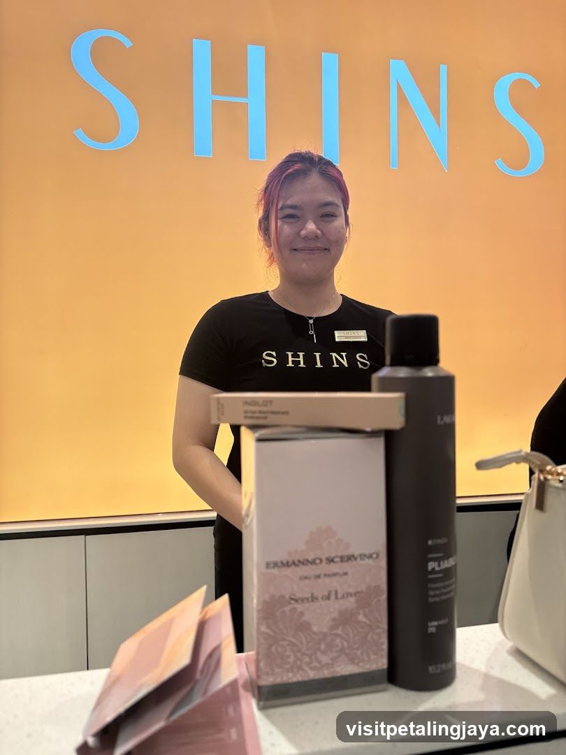 Employee with Products