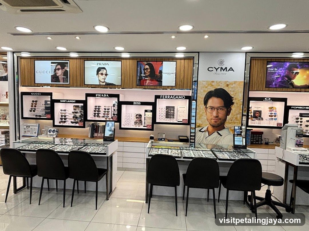 Eyewear Store Display