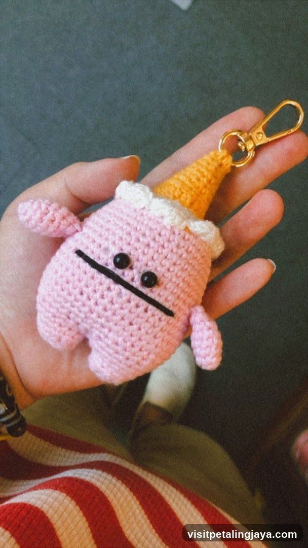 Lily Handicraft