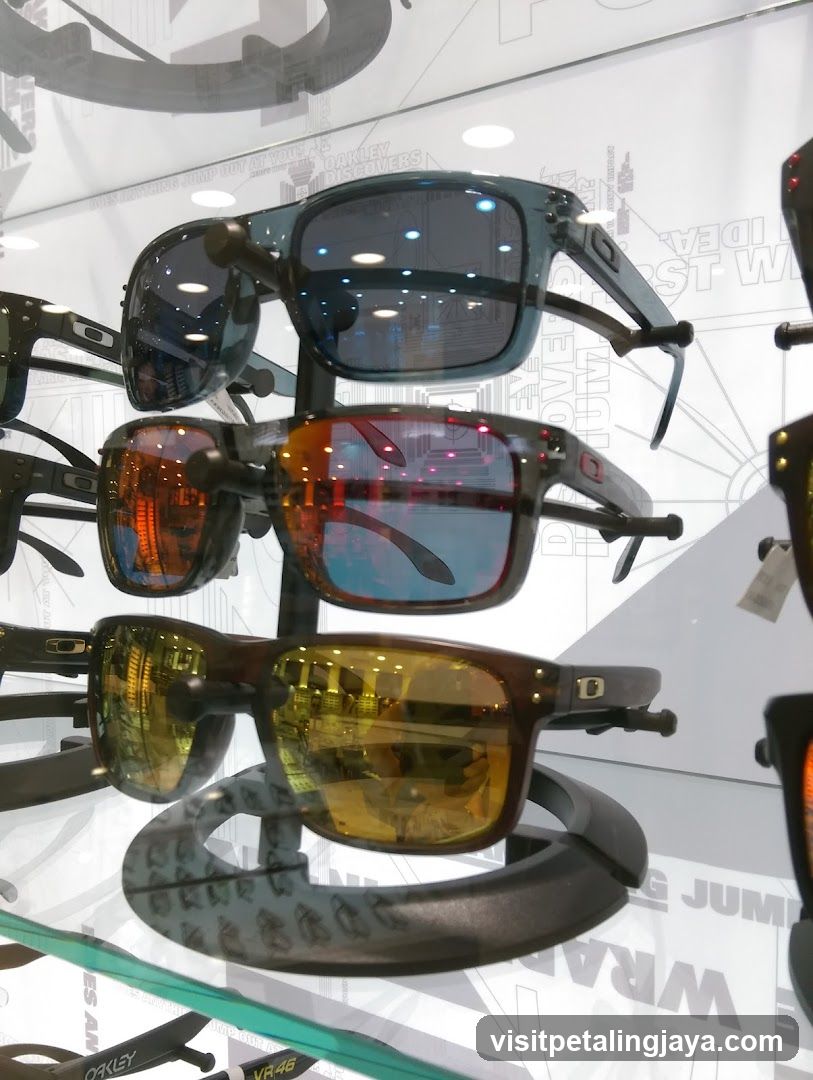 Oakley Sunglasses Display
