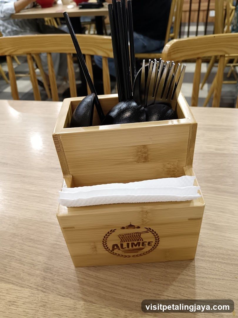 Cutlery Holder