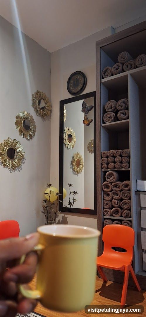 Jasmine Spa Subang Parade