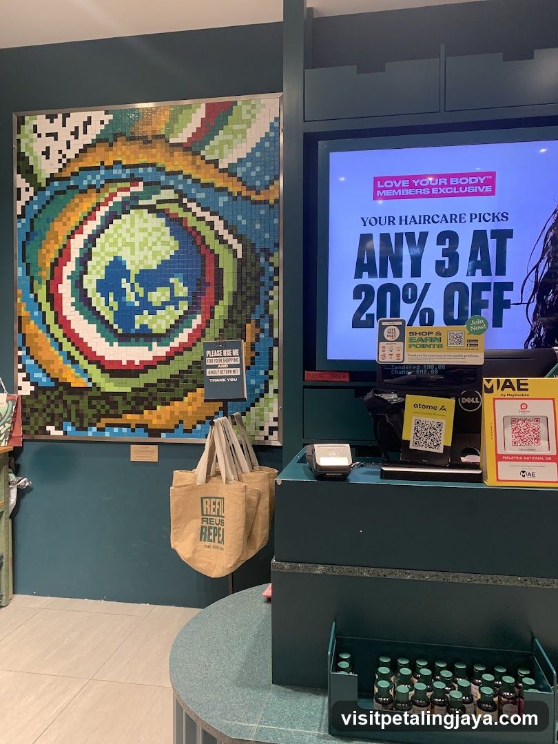 Retail Store Counter Display