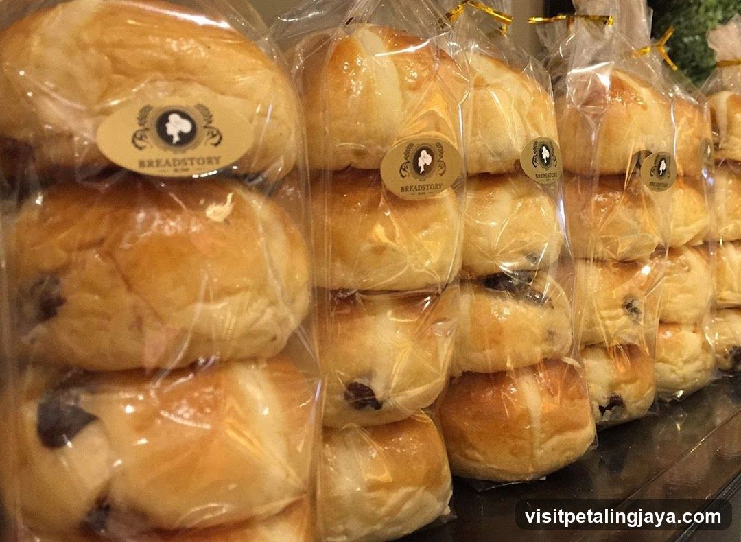 Breadstory Buns