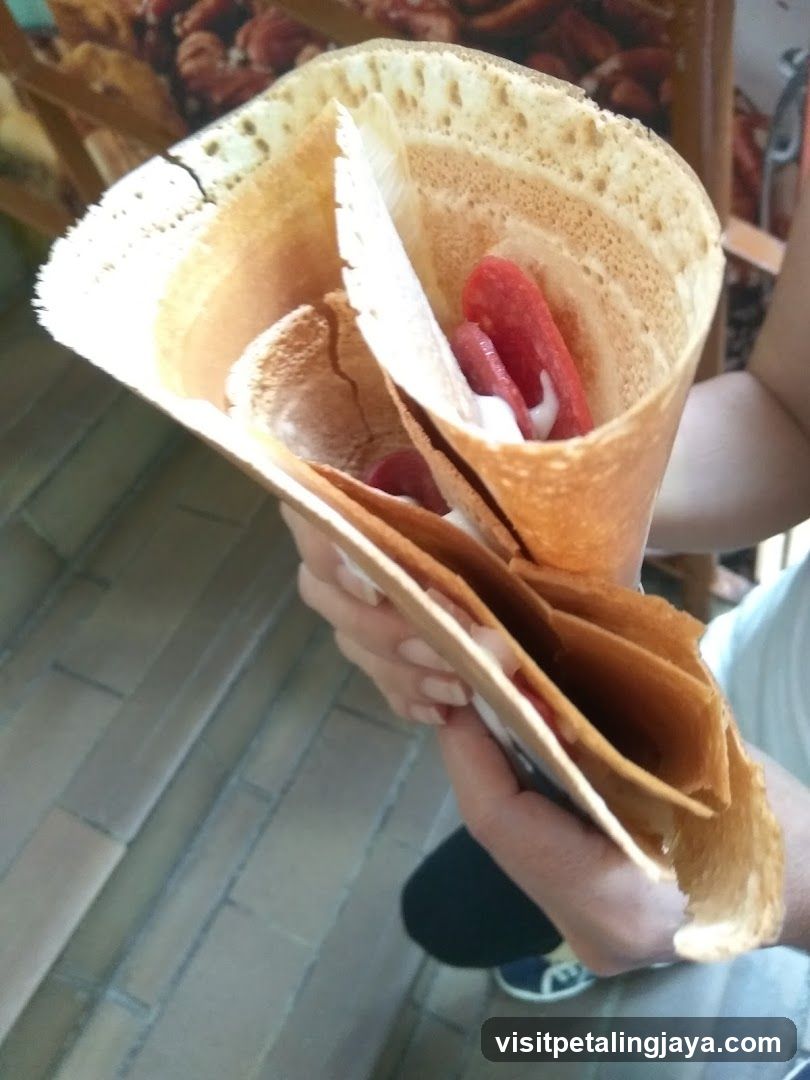 Crepe with filling
