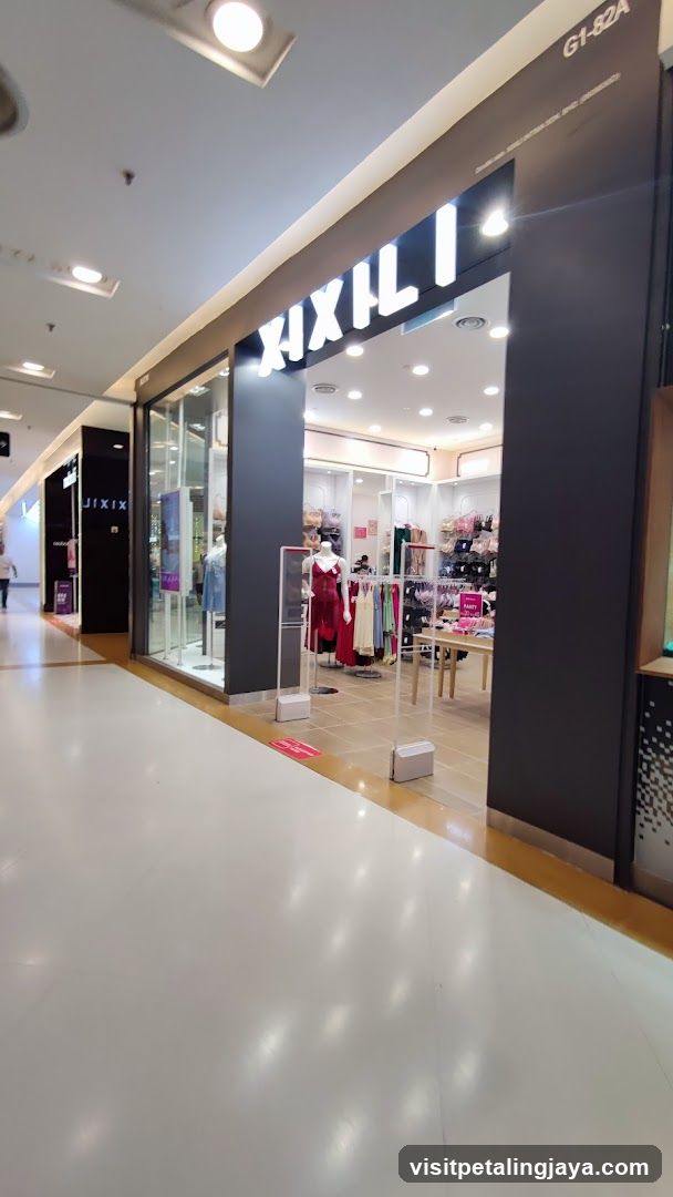 XIXILI Boutique - Sunway Pyramid