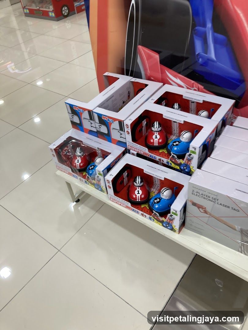 Toy bumper cars and laser tag set