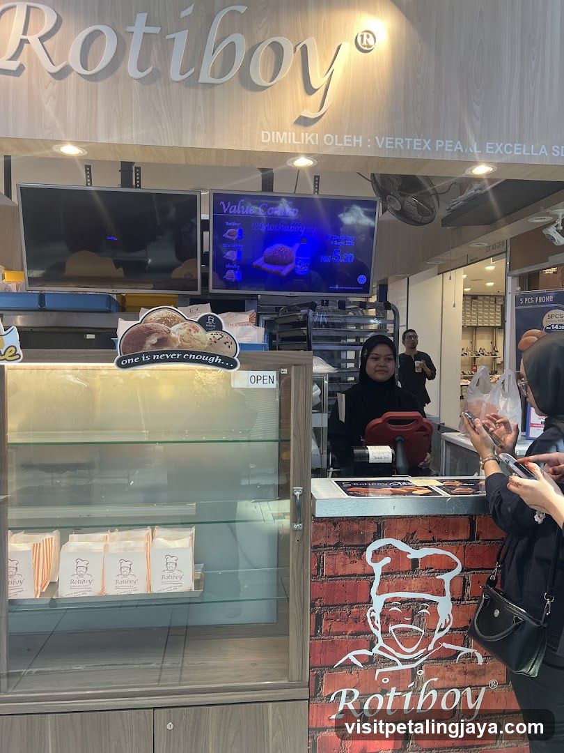 Rotiboy Bakery Counter
