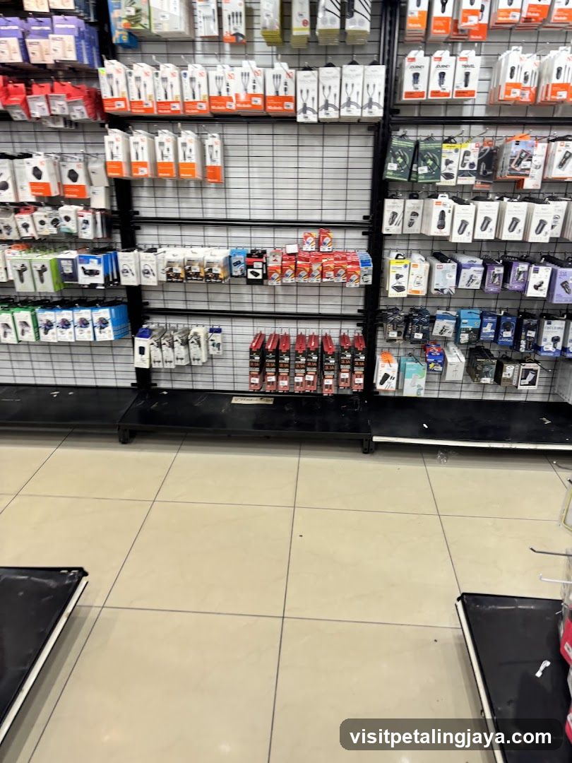 Electronics Accessories Display
