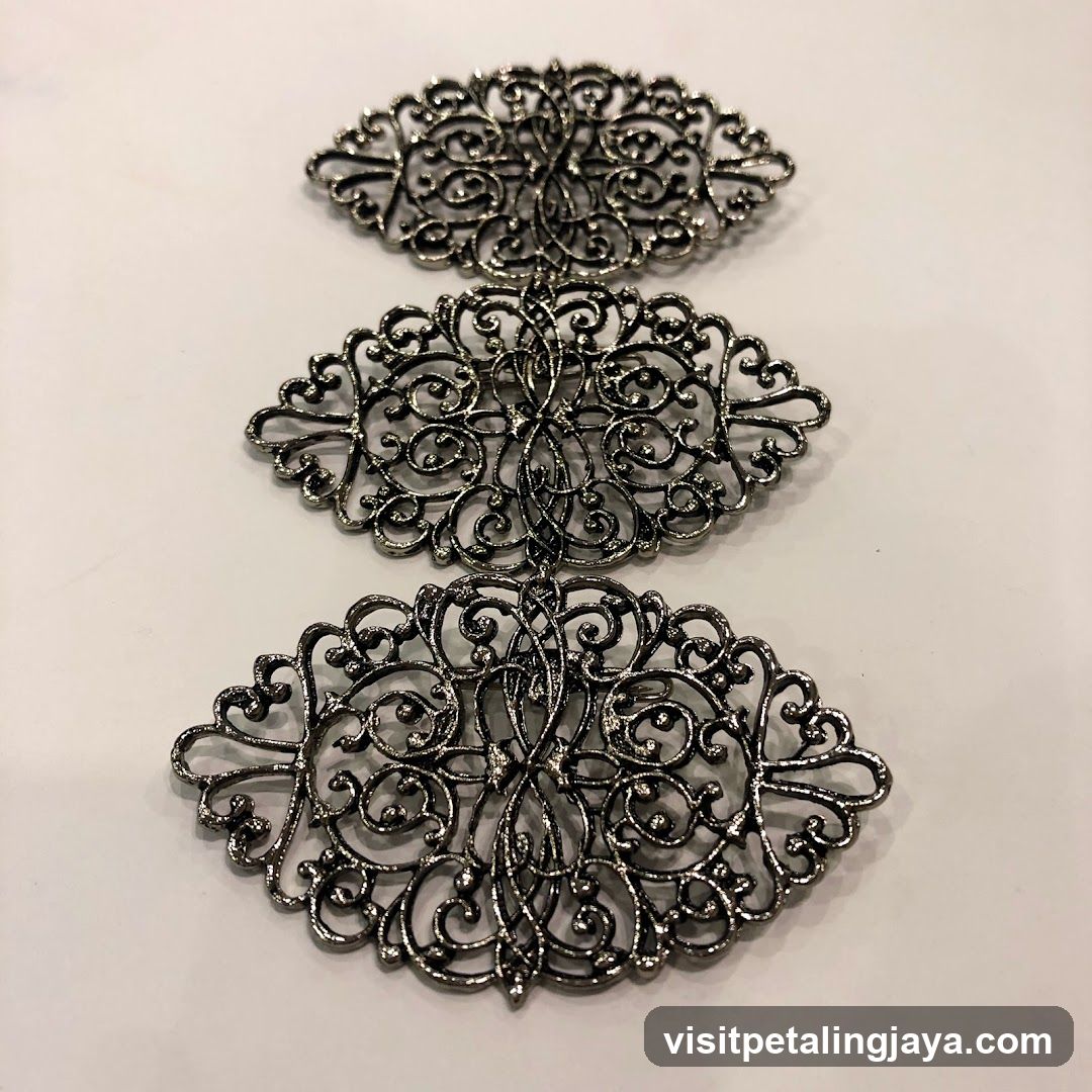 Ornate Filigree Clasps