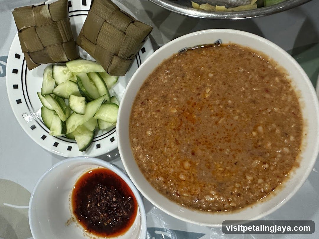 Peanut Sauce with Accompaniments
