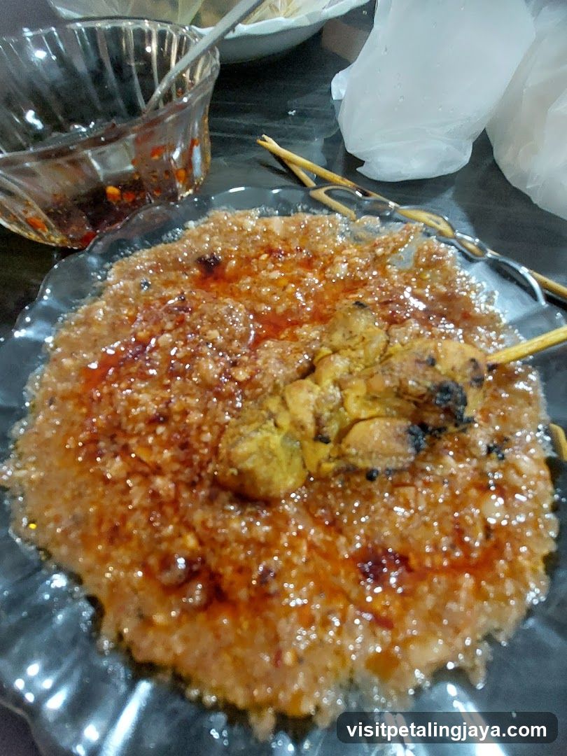 Chicken Satay with Peanut Sauce
