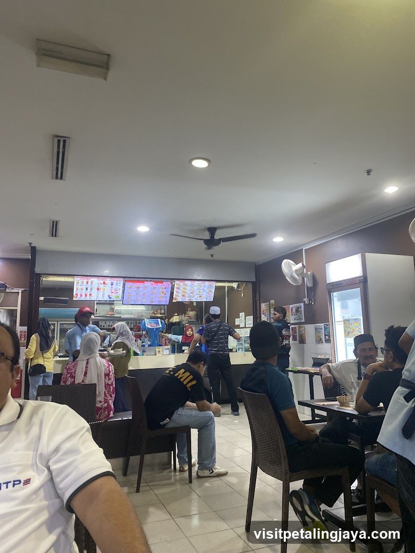 Diners at a fast-food restaurant