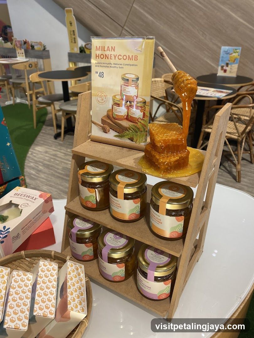 Milan Honeycomb Display