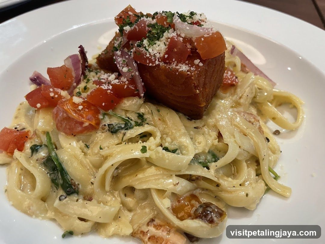 Fettuccine Alfredo with Toppings