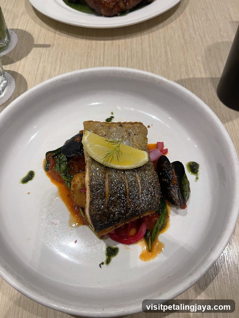 Salmon with Mussels and Vegetables
