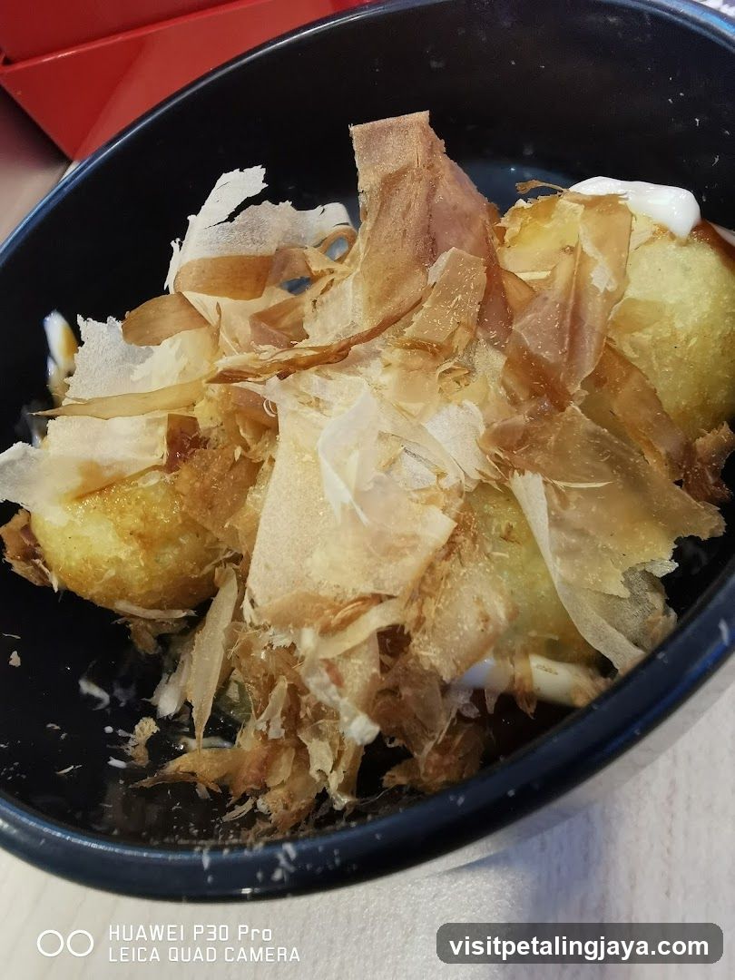 Takoyaki with Bonito Flakes