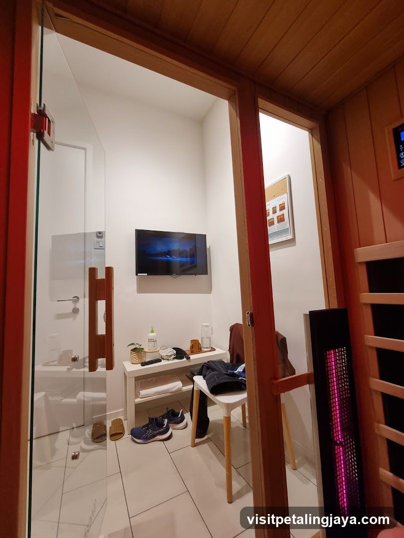 Sauna Room Amenities