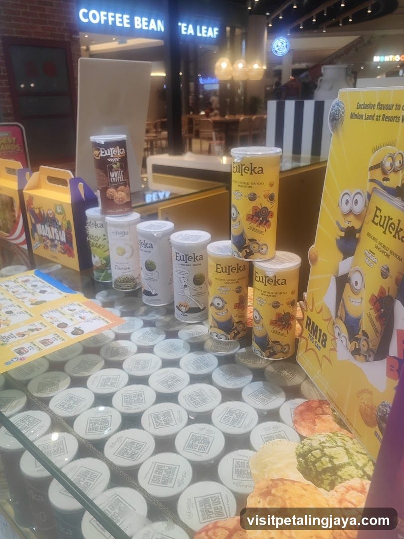 Eureka Popcorn Display