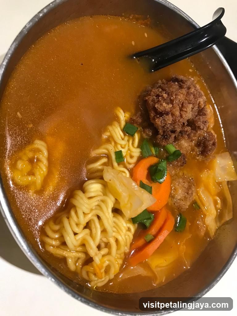 Spicy Noodle Soup with Fried Chicken