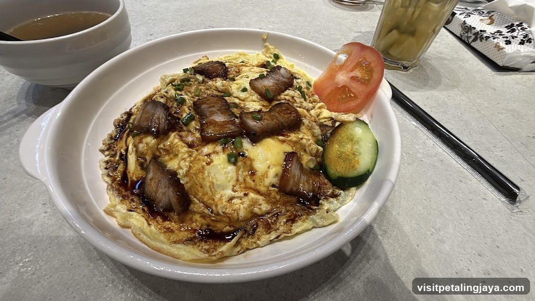 Omelet with Pork Belly and Side Dish