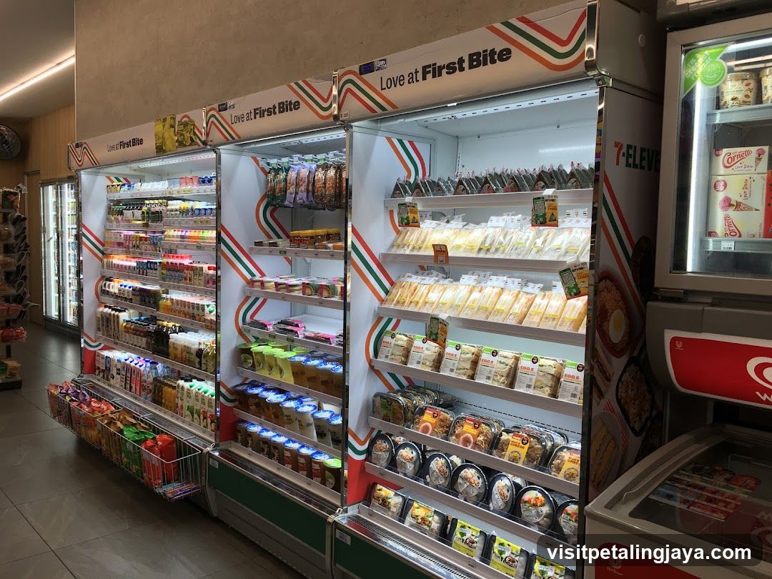 7-Eleven Refrigerated Display