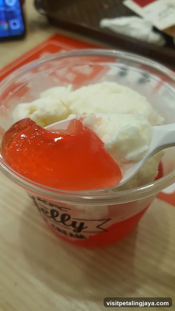 Ice Cream and Jelly Dessert