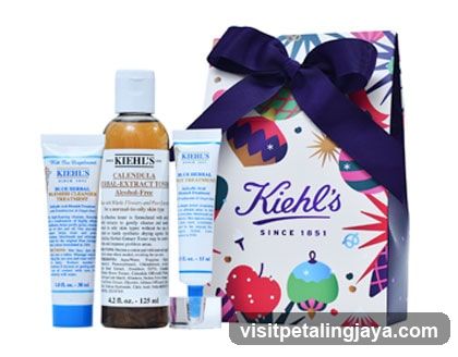 Kiehl's Skincare Gift Set