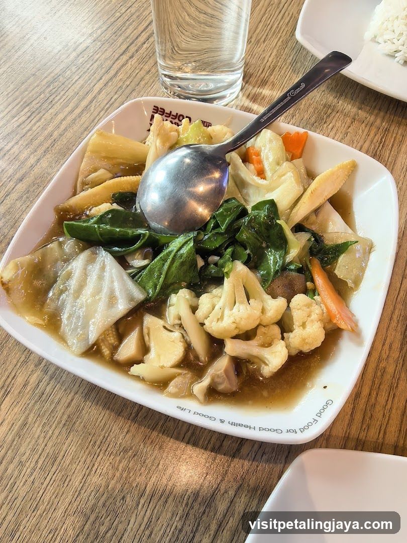 Stir-fried vegetables with sauce