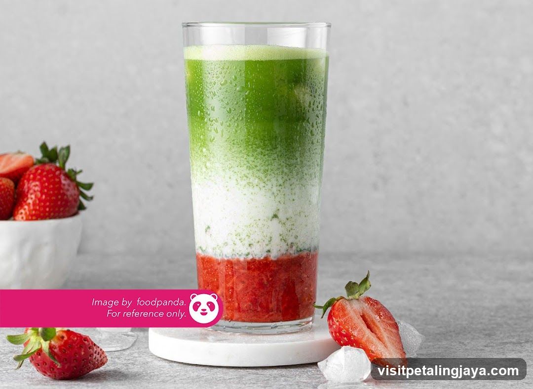 Strawberry and Green Smoothie