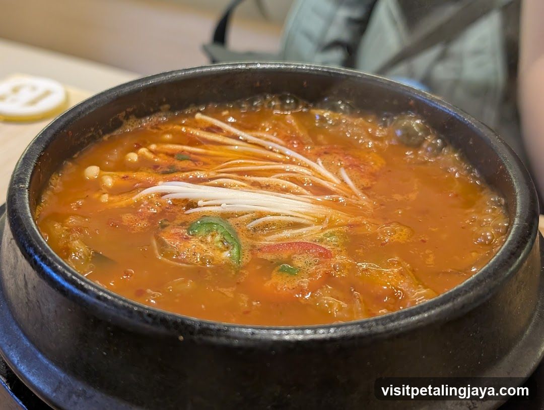 Kimchi Stew