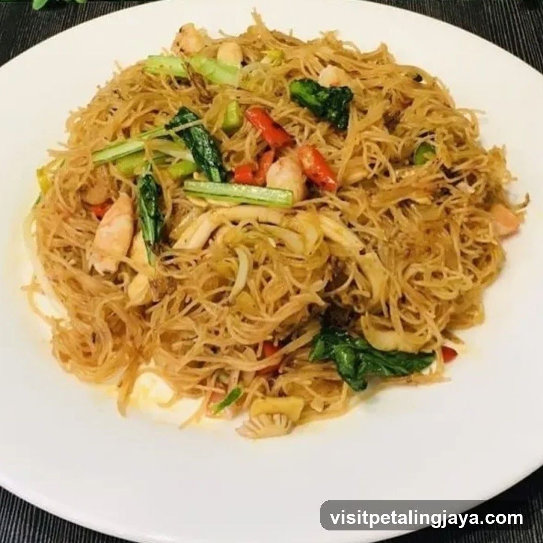 Noodles with Vegetables and Shrimp