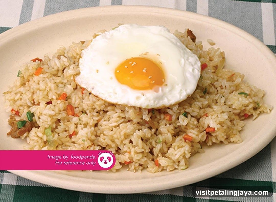 Fried Rice with Fried Egg