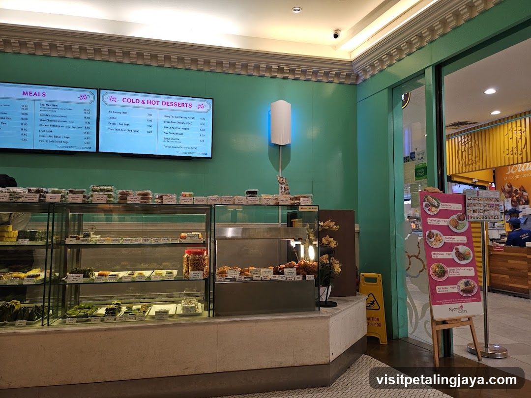 Dessert Display and Menu Boards