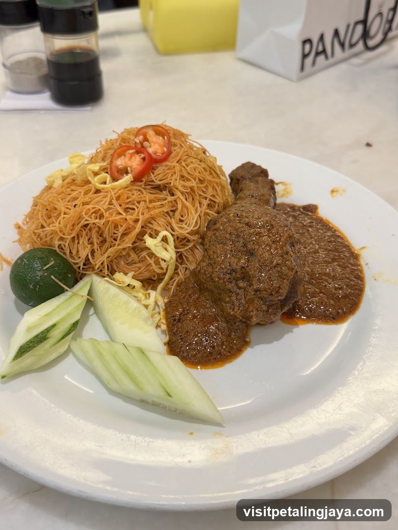 Chicken Rendang with Noodles