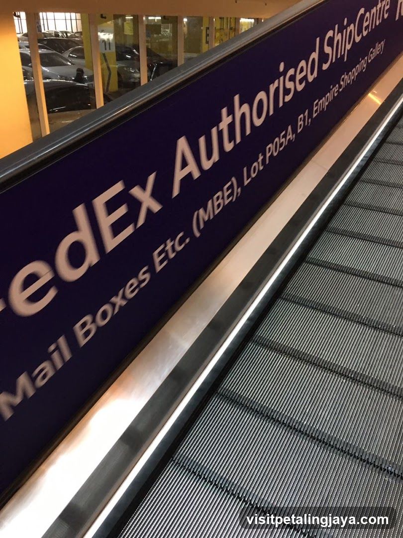 FedEx Authorized Ship Centre Sign