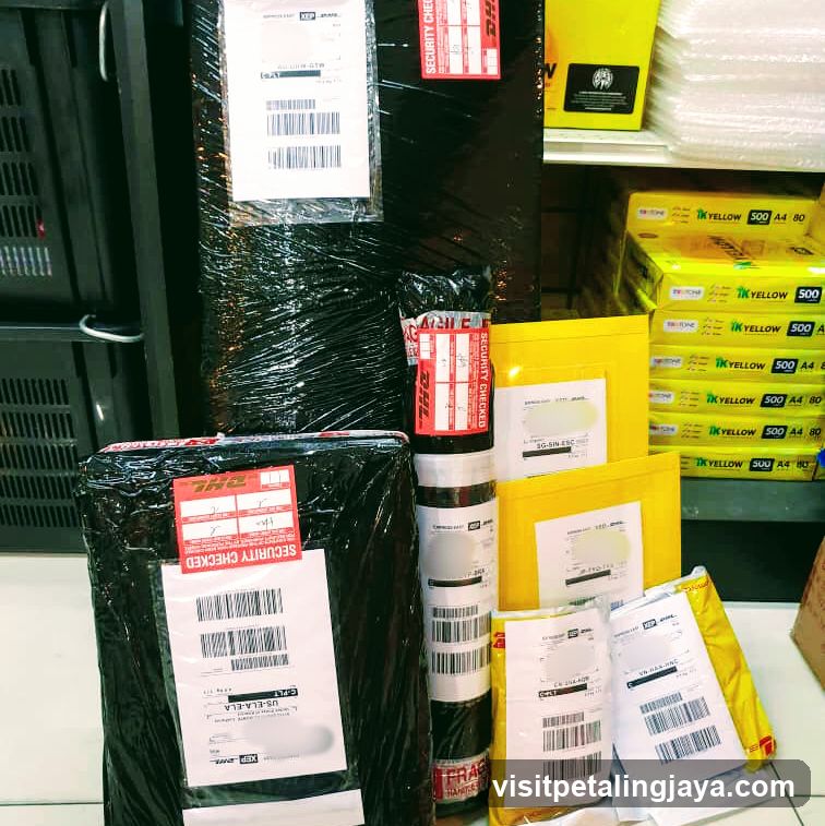 Packages and Shipping Supplies