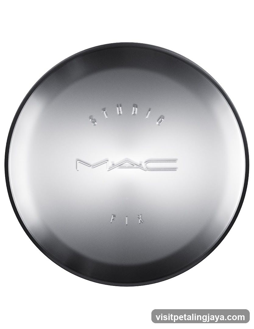 MAC Studio Fix Compact