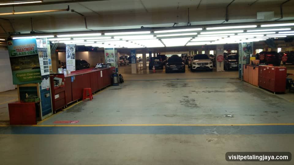 CARs International (Sunway Pyramid LG)