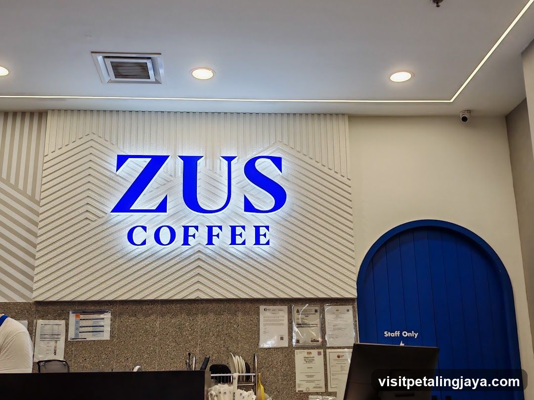 ZUS Coffee Interior