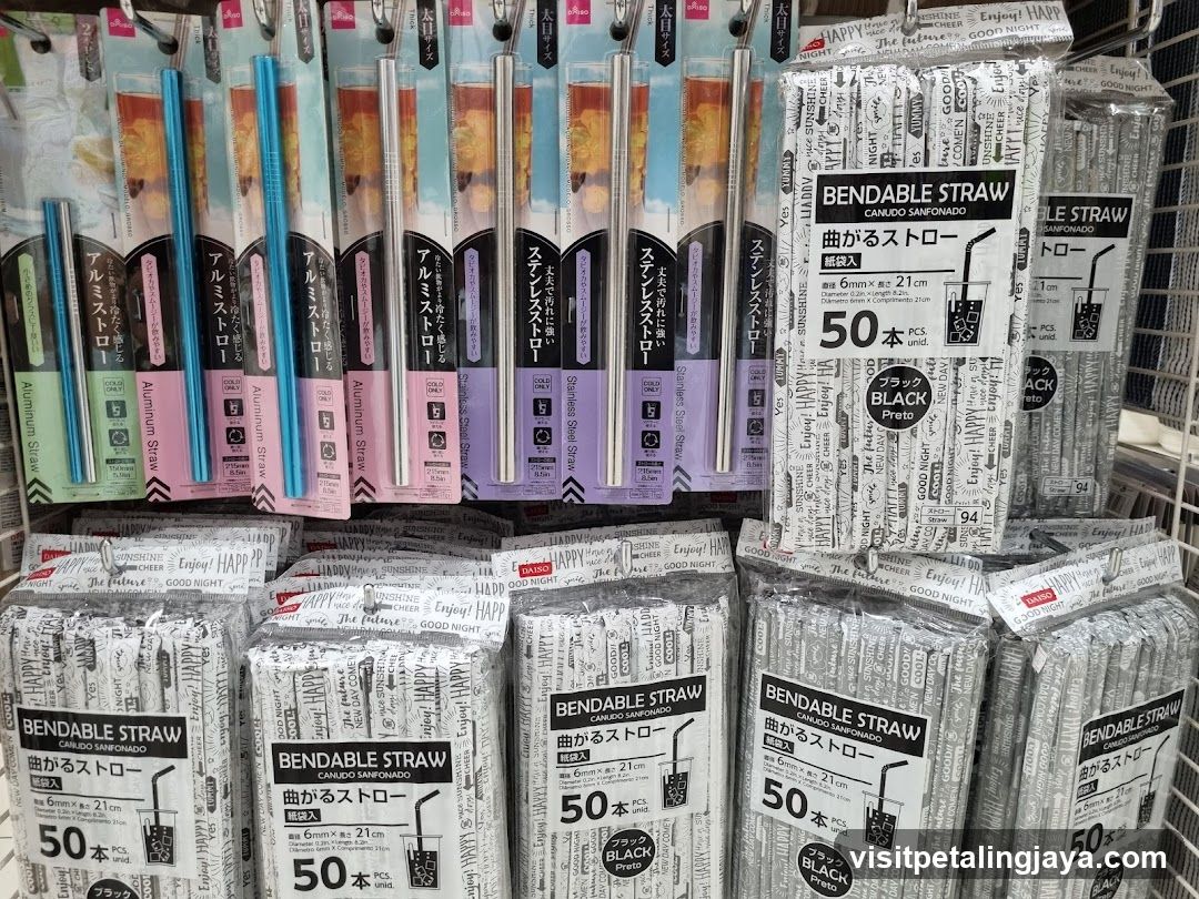 Assorted Straws
